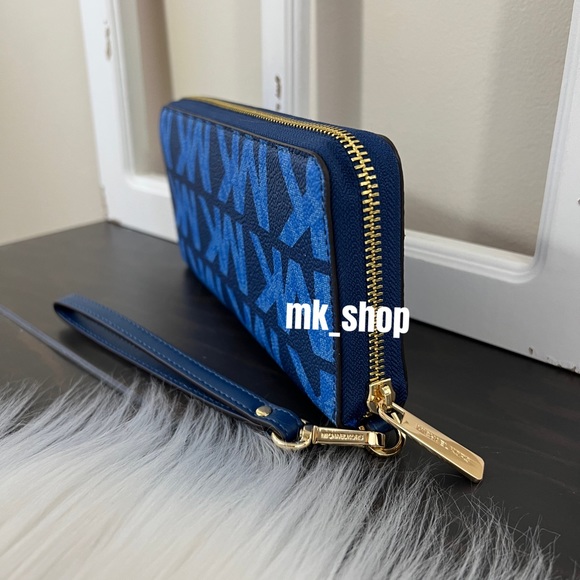 Michael Kors Jet Set Charm Large Travel Continental Wristlet Wallet - Picture 6 of 13